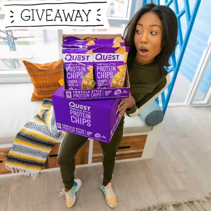 のインスタグラム：「🌮🔥 TACO ‘BOUT A GIVEAWAY 🔥🌮! FIFTEEN (15) WINNERS will win a box of the new Loaded Taco to celebrate the new flavor! 🙌 • TO ENTER, see the rules below: • 1️⃣. LIKE this photo. 2️⃣. FOLLOW @questnutrition. (We check 🧐) 3️⃣. TAG YOUR #TacoEveryday Squad. (The more people you tag = higher chance of winning. ONE FRIEND ONLY TAGGED PER COMMENT. So tag away! 🎉) • Winners will be announced on 08/19/19 in the comments. U.S. winners only. Must be 18+ or older to win. Contest is not affiliated with Instagram. Good luck! #OnaQuest #QuestNutrition」