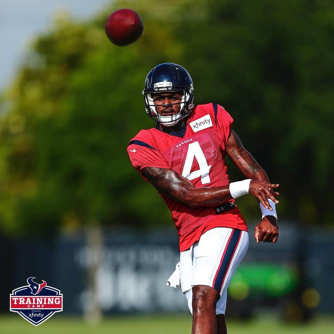 ヒューストン・テキサンズさんのインスタグラム写真 - (ヒューストン・テキサンズInstagram)「Sling it. #TexansCamp」8月12日 4時16分 - houstontexans