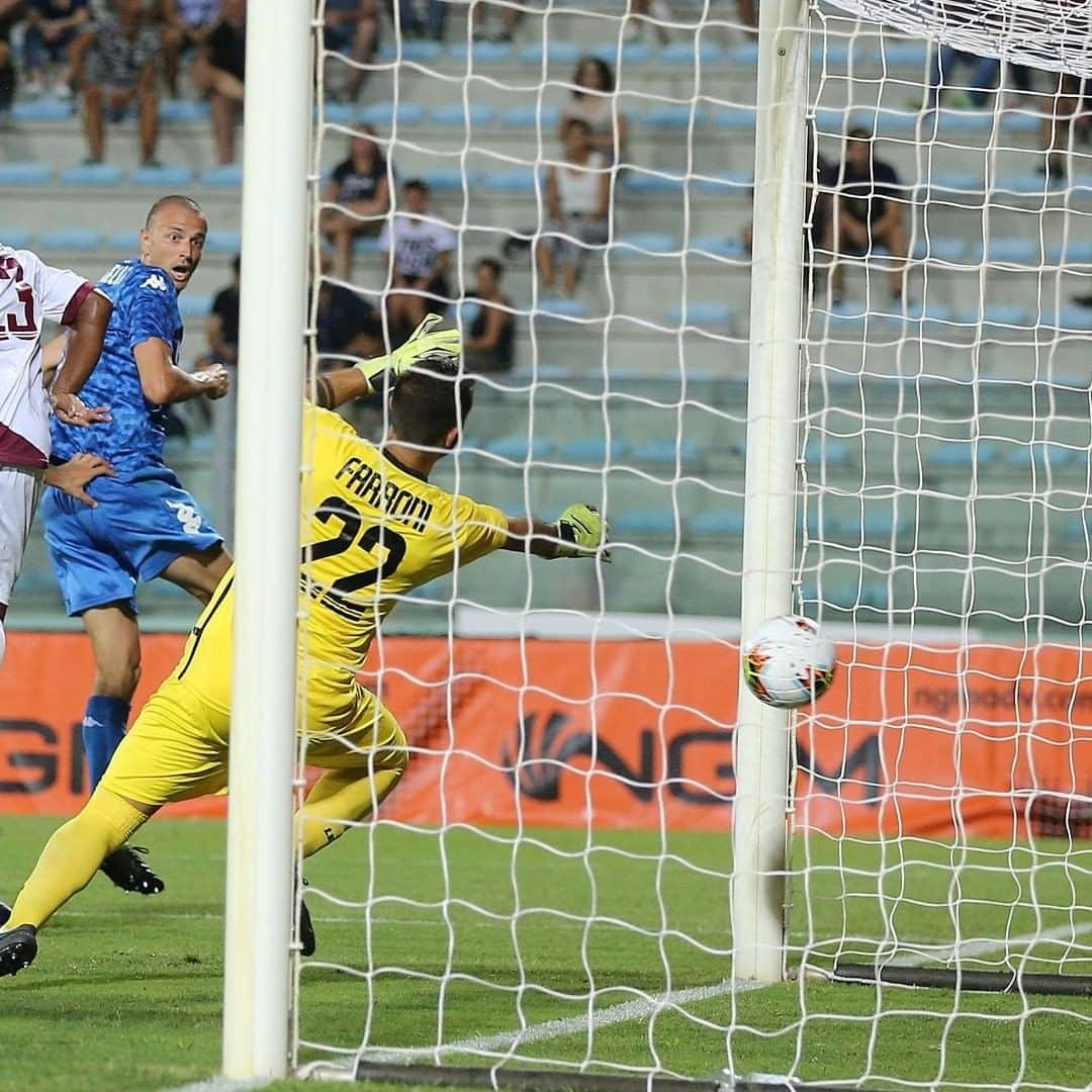 エンポリFCさんのインスタグラム写真 - (エンポリFCInstagram)「📸 Ci riporta avanti Antonelli! Azzurri avanti 2-1 sulla Reggina #EmpoliReggina」8月12日 5時10分 - empoli_fc_official