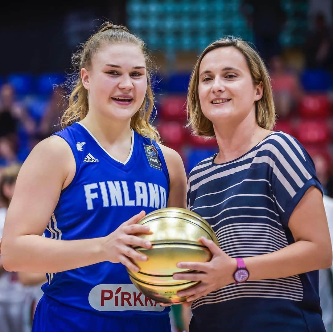 FIBAさんのインスタグラム写真 - (FIBAInstagram)「Congratulations to Bulgaria 🇧🇬 for bringing home the #FIBAU20Europe Division B Gold 🥇 !」8月12日 5時14分 - fiba