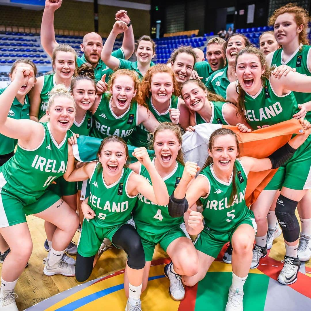 FIBAさんのインスタグラム写真 - (FIBAInstagram)「Congratulations to Bulgaria 🇧🇬 for bringing home the #FIBAU20Europe Division B Gold 🥇 !」8月12日 5時14分 - fiba