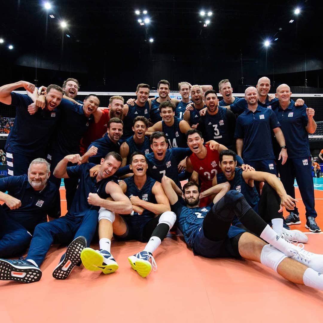 USA Volleyballさんのインスタグラム写真 - (USA VolleyballInstagram)「Scenes from the U.S. Men's victory over Netherlands, which qualified them for #Tokyo2020」8月12日 5時16分 - usavolleyball