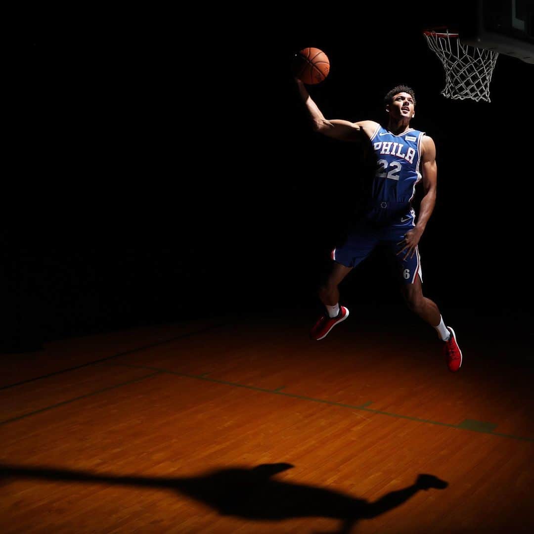 NBAさんのインスタグラム写真 - (NBAInstagram)「The spotlight shines on the 2019 #NBARooks! (📸: @natlyphoto)」8月12日 5時44分 - nba