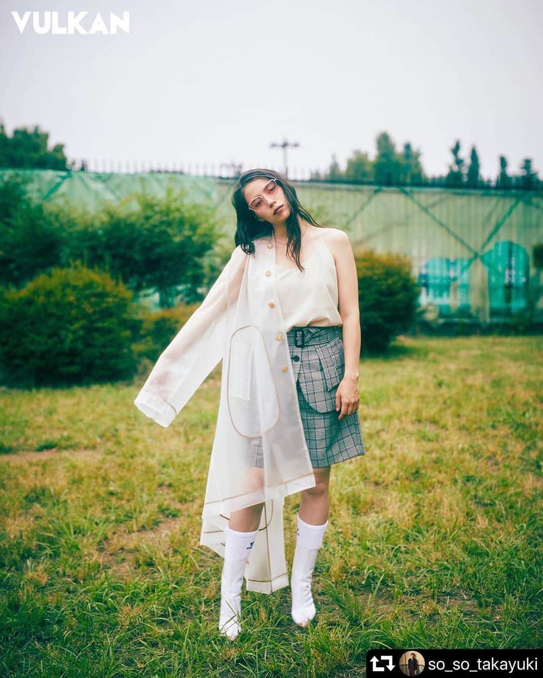 のインスタグラム：「. . . ☀️ . . #repost @so_so_takayuki ・・・ VULKAN Magazine @vulkanmag “Metaphor” Model:Sharen @sharenichiba Stylist:Takumi Noshiro @takuminoshiro Hair&Make:Nao Morishita @naomorishita Photographer:Takayuki Fujimoto @so_so_takayuki . . . . #VULKANmagazine#editorial#fashionmagazine#fashioneditorial#magazine#shooting#model#hairmake#hair#makeup#stylist#fashionstylist#photographer#portrait#fashion#fashionphoto#fashionshoot#photoshoot#tokyo#japan」