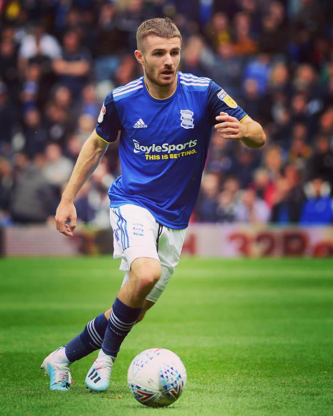 ダニエル・クローリーのインスタグラム：「Great performance by the boys yesterday,disappointing not the 3 points but we go again Saturday #KRO」