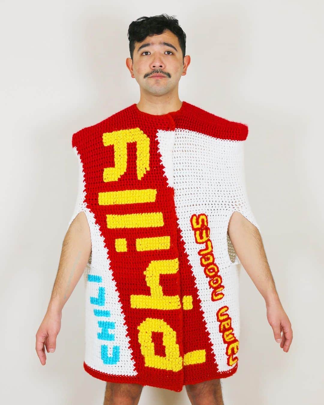 Phil Fergusonのインスタグラム：「TAG A FRIEND WHO STANDS LIKE A SIM IN PHOTOS.  Lol I decided I needed to get back into posting photos of my looks because other than videos, I don’t really have photos of my outfits!  Anyway it’s Monday morning here, and a new week! I decided yesterday that I need to stop drinking because it ruins my productivity, so I’m sneaking this in here so there’s a bit of accountability!  Anyway, let me know in the comments what you want a photo of next or what I could maybe make next, I won’t have time for a while to make something just for fun so we will see what I crank out.  Hope everyone has a good week!」
