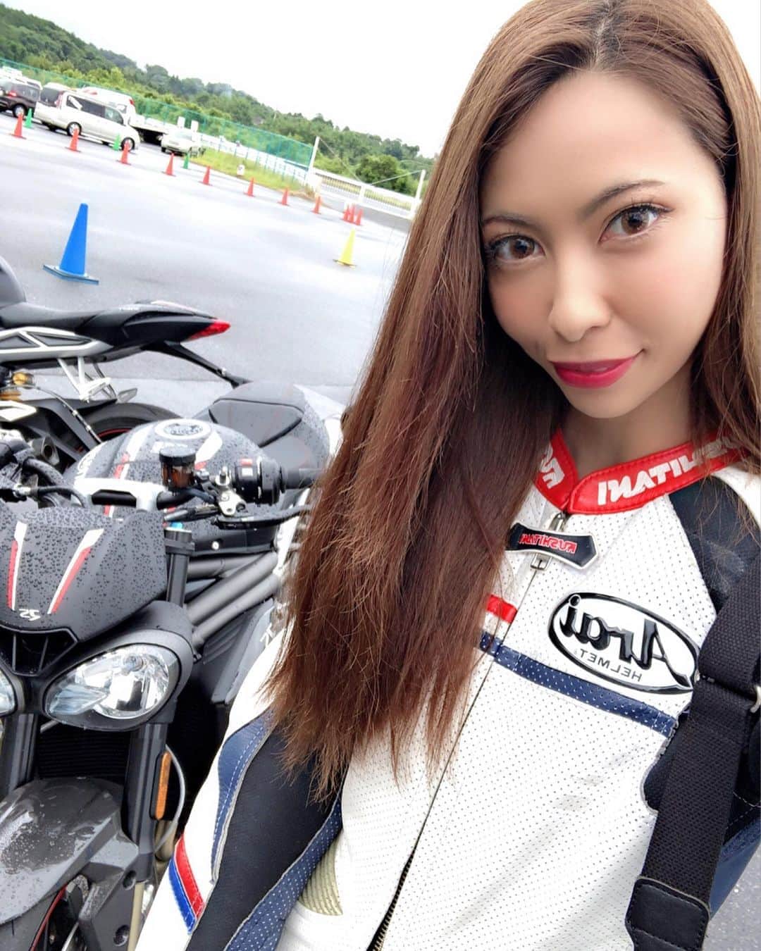 CAMIRAのグルメインスタ