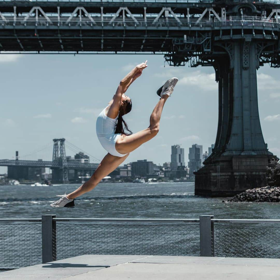 World of Danceさんのインスタグラム写真 - (World of DanceInstagram)「@welevitate x @worldofdance NYC Meetup 📸 @erickhercules  Dancers: @waffle_kozik @annellysemunroe @empaigeanderson @sarinaxmartinez @forgetmat @luckybanks @enerjaee @salesmikey 💯 Hope you guys enjoy these amazing collaborations! More to come tomorrow 🚀  #Welevitate  #welevitatexworldofdance」8月12日 7時12分 - worldofdance