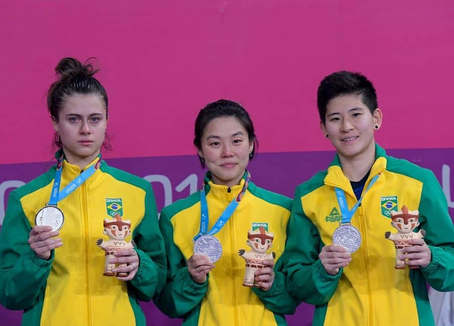 ジェシカ・ヤマダさんのインスタグラム写真 - (ジェシカ・ヤマダInstagram)「QUE JOGOS PANAMERICANOS.. Obrigada Brasil por todo apoio e torcida por nós! Lutamos muito até o final e demos tudo o que podíamos! Obrigada pelo apoio, mensagens, torcida e energias positivas! Vocês foram demais! Vamos que vamos que ainda temos muito pela frente! Seguir trabalhando duro! Juntos somos mais fortes 🇧🇷💪🥈🥉 📸 @abelardomendesjr #timebrasil#jogospanamericanos2019#lima#peru#tenisdemesa」8月12日 7時28分 - jessica_yamada