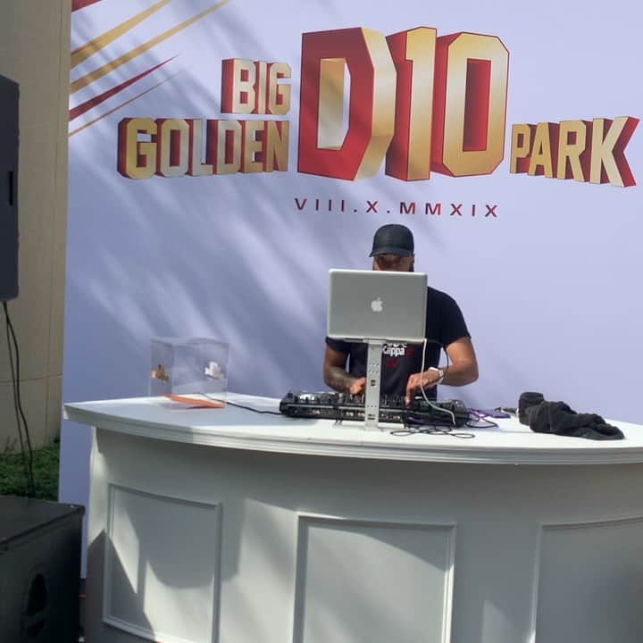 ジェニファー・ハドソンのインスタグラム：「Bday turn up !!!!!!!!! D10 park!」