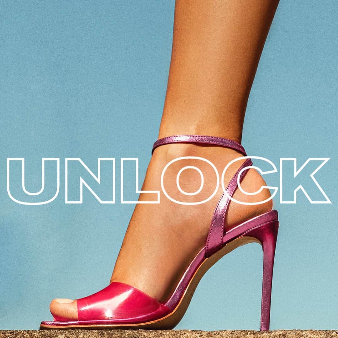 Schutzのインスタグラム：「UNLOCK YOUR NIGHT. #schutzsummer #unlockyourcity」