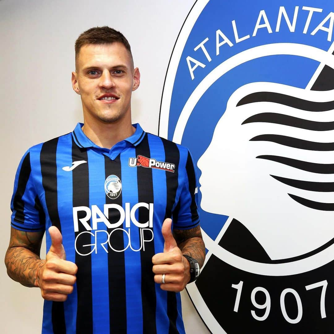 アタランタBCさんのインスタグラム写真 - (アタランタBCInstagram)「Buon lunedì 👍🏼😁👍🏼 #MondayMotivation 💪🏼 — #GoAtalantaGo ⚫️🔵 #Atalanta #Bergamo #football #welcomeSkrtel」8月12日 19時03分 - atalantabc