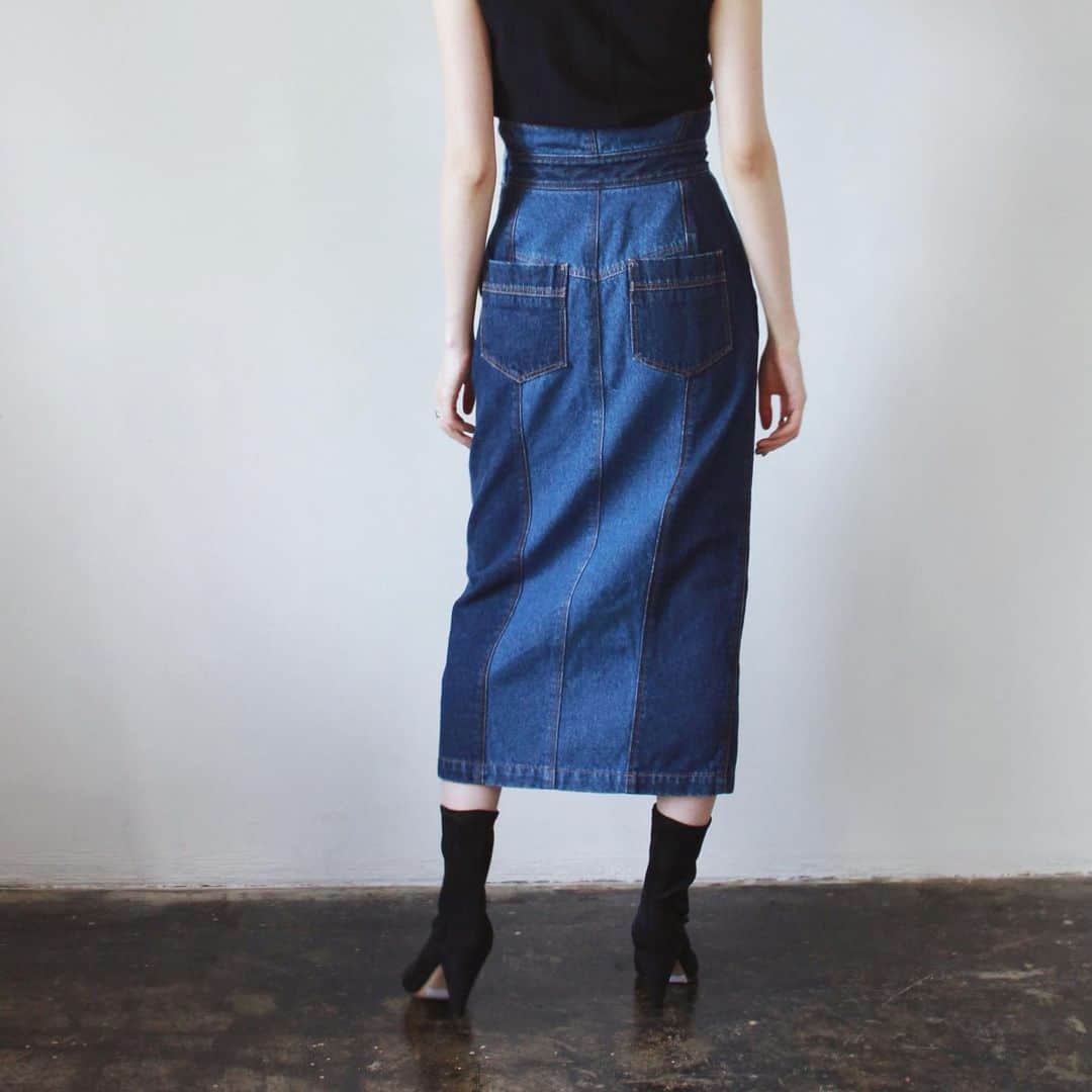 DRESSLAVEのインスタグラム