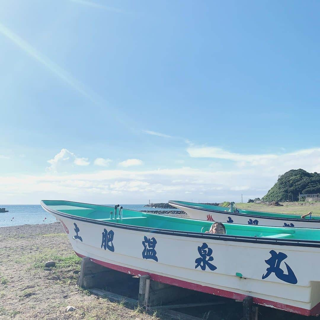 korokoronyaさんのインスタグラム写真 - (korokoronyaInstagram)「𓇼*∗ 12 Aug, 2019  Memories of IZU🏖 * 先週の今頃は バケーション気分全開🏖 だったのに… …一週間て早いね…😭😒 #西伊豆旅行  #旅行のいいところ #家事しなくていい幸せ * #koronya_chibimameko #7歳のちびまめ」8月12日 19時23分 - korokoronya