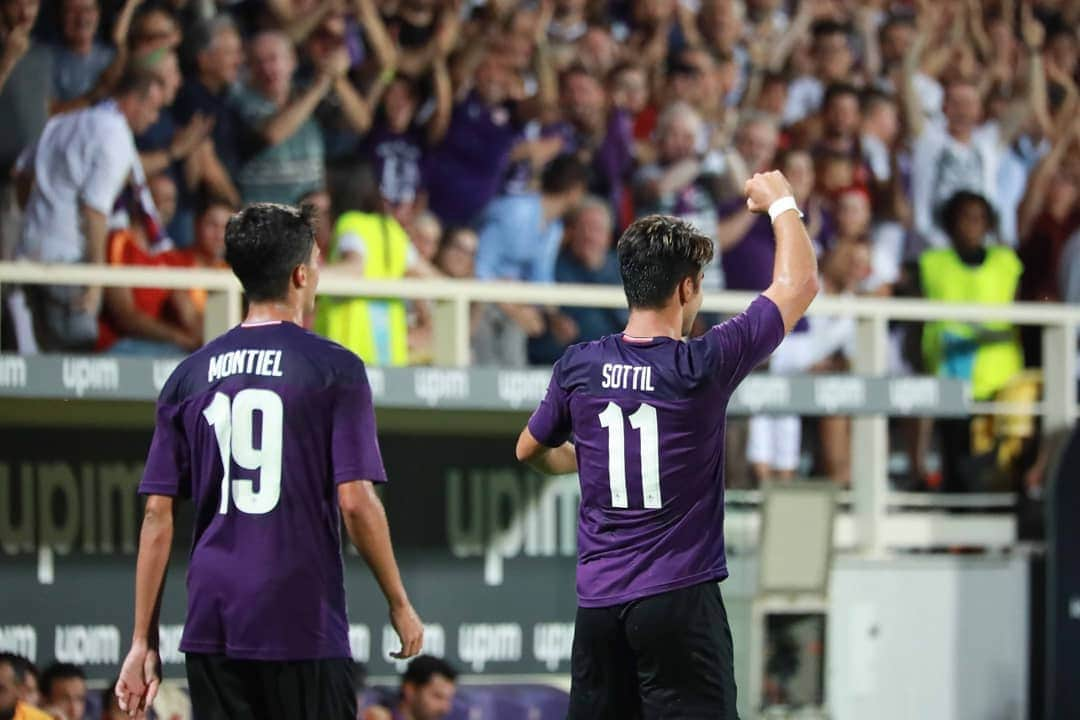 ACFフィオレンティーナさんのインスタグラム写真 - (ACFフィオレンティーナInstagram)「📸#FiorentinaGalatasaray  #ForzaViola #QuestaÈFirenze」8月12日 20時07分 - acffiorentina