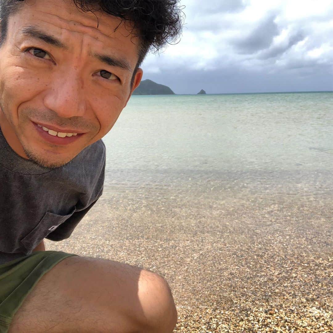 森慎太郎さんのインスタグラム写真 - (森慎太郎Instagram)「喜界島から戻ってきた。 濃い〜二日間でした！ 土岐さん、喜界島案内ありがとうございました！ 佐藤さん、ゴルフ連れてってくれてありがとうございました！ 島の皆さん、沢山のおもてなしありがとうございました！ 喜界島、最高でした！！！ また、必ず行きたい！ #喜界島 #海がきれいすぎ #島民優しすぎ #食べ物うますぎ #思い出多すぎ」8月12日 11時39分 - doburockmorishintaro