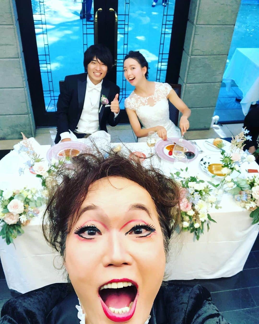 日出郎さんのインスタグラム写真 - (日出郎Instagram)「Happy Wedding 💕💕💕 SENMARU&ATUKO 💒  #日出郎  #せんまるとあっちゃん #ウエディングパーティー  #お幸せに  #ファーストバイト  #なんかおかしい気がする  #自転車で世界一周  #ニュージランド留学 #どっちも頑張れ  #マノワールディノ  #manoirdinno  #french」8月12日 12時02分 - hiderou1030