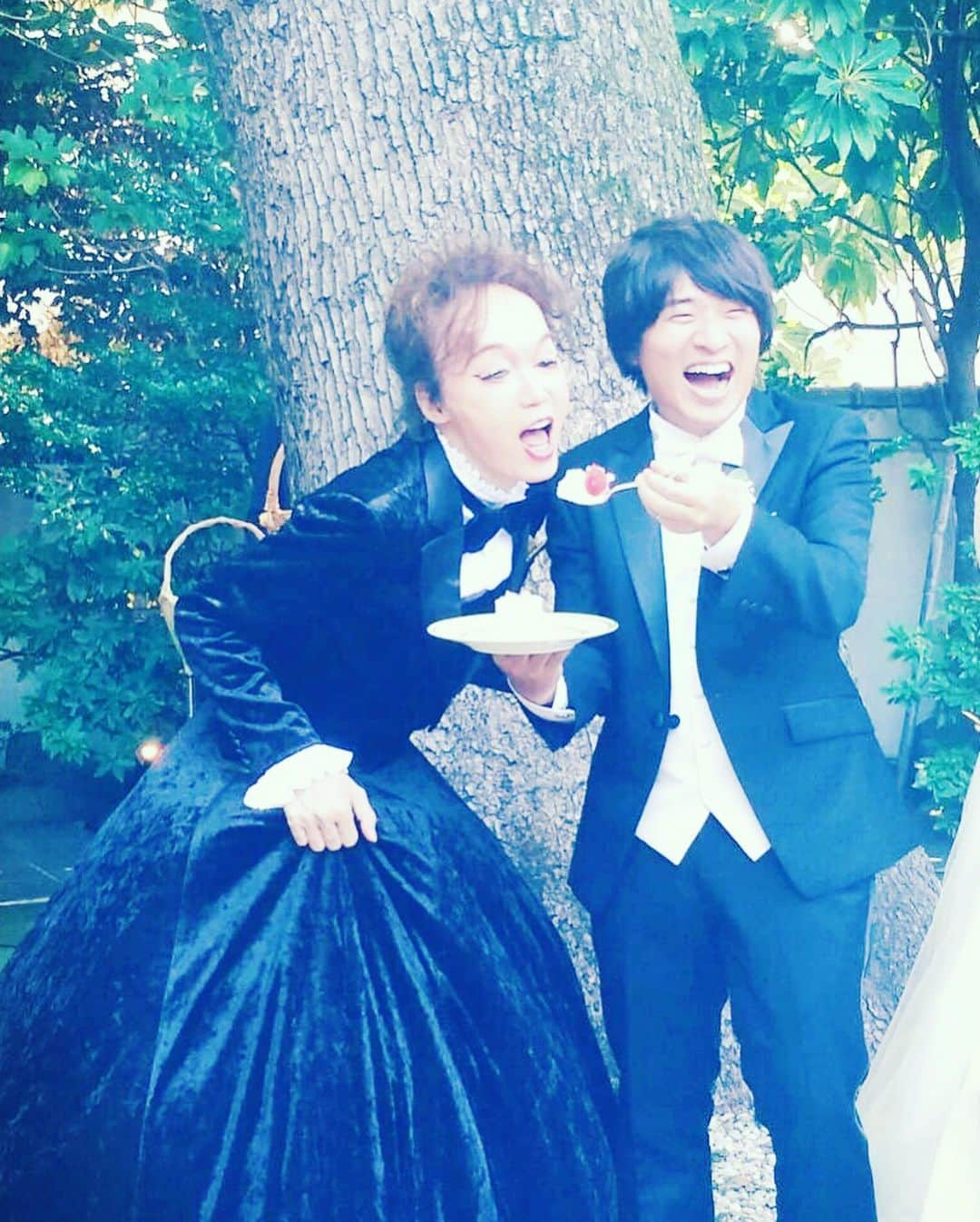 日出郎さんのインスタグラム写真 - (日出郎Instagram)「Happy Wedding 💕💕💕 SENMARU&ATUKO 💒  #日出郎  #せんまるとあっちゃん #ウエディングパーティー  #お幸せに  #ファーストバイト  #なんかおかしい気がする  #自転車で世界一周  #ニュージランド留学 #どっちも頑張れ  #マノワールディノ  #manoirdinno  #french」8月12日 12時02分 - hiderou1030