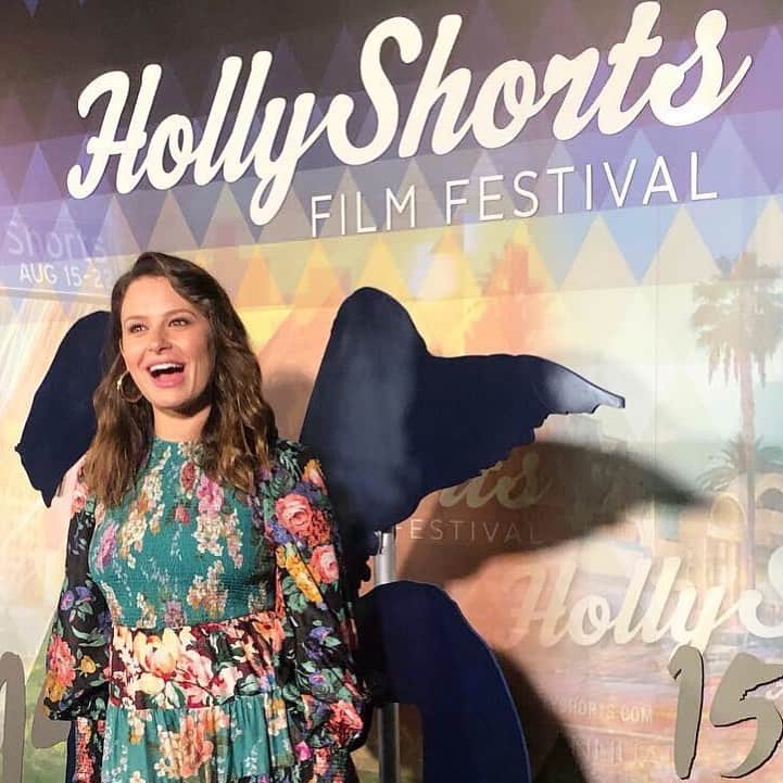アダム・シャピロのインスタグラム：「Sweet sweet @ktqlowes is in @amillioneyesfilm and it premiered last night and @hollyshorts and I’m so bummed I missed it. Sending congrats from here in Virginia to the whole cast and crew on this beautiful film...」
