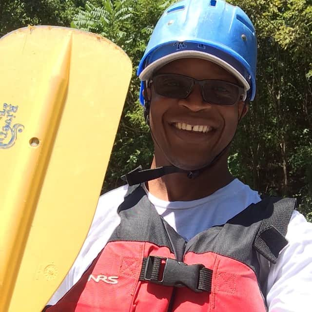 ラリー・ギリアード・Jrさんのインスタグラム写真 - (ラリー・ギリアード・JrInstagram)「Went white water rafting on the Shenandoah River today! 4hr, 7 mile trip down river to where the Shenandoah meets the Potomac! So exhilarating!!! Took on some class 3 waves! Gotta go again to conquer some class 4&5 waves! Thanks to my guide Kai and fellow raft mates Jeff, Morgan, Aly & Kyle for an amazing adventure! @riverandtrailoutfitters #adventure #rafting🌊 #maryland #shenandoah #potomac #harpersferry #2019」8月12日 12時43分 - thereallgjr