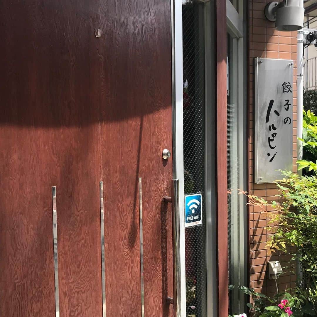 江口寿史のインスタグラム：「三鷹のハルピンの元祖の方が更地になっているらしい、と聞いて久々に来てみたらホントだ！ない！事情通に確かめたら閉業したわけじゃなくリニューアルのようでひと安心したよ。」