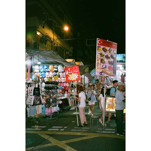 江嶋綾恵梨さんのインスタグラム写真 - (江嶋綾恵梨Instagram)「香港。えじfilm. #photography #photo #film #hongkong #香港 #olympusμ3 #filmphotography #えじカメラ」8月12日 13時09分 - aeringoooo