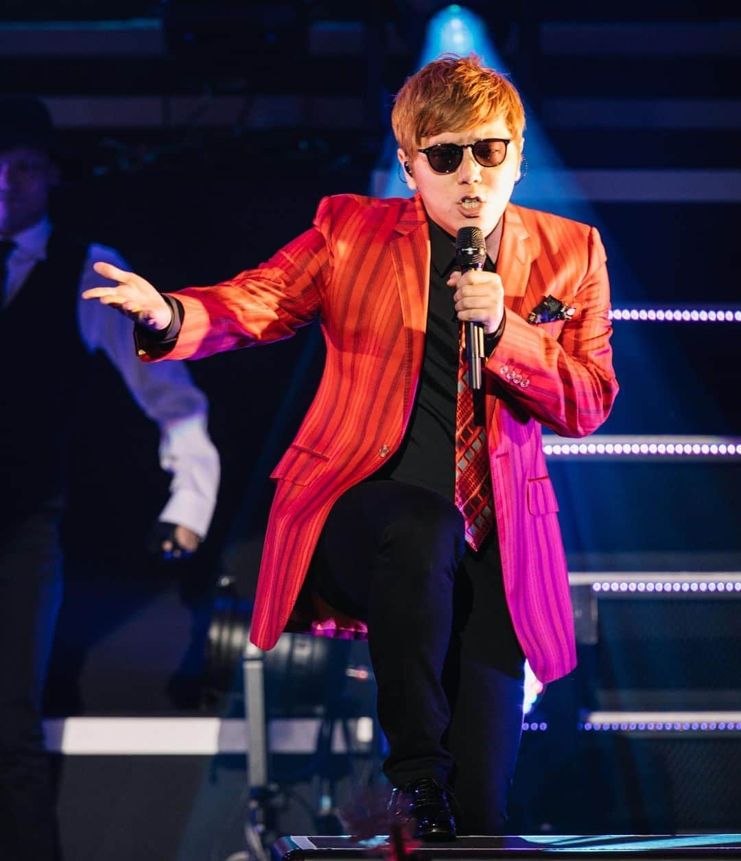 HIKAKINのインスタグラム：「U-FES. MUSIC ステージ、最高でした。 次は名古屋。お楽しみに😎😎🎉」