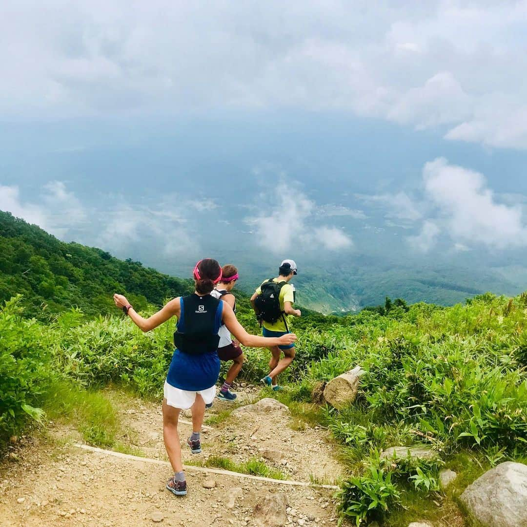 福島和可菜さんのインスタグラム写真 - (福島和可菜Instagram)「せっかく青森県まで来たので、今日は、山へ… ✨🗻✨ #青森県最高峰 #岩木山 #1625 #m #津軽富士 #山 #トレラン #style #love #running #trail #run #trailrunning #MOUNTAIN #最高 #マグロ釣り #は #次回のお楽しみ #せっかく #青森県 #人生 #enjoy  #🗻 #🏃 #❤」8月12日 14時47分 - fukushimawakana