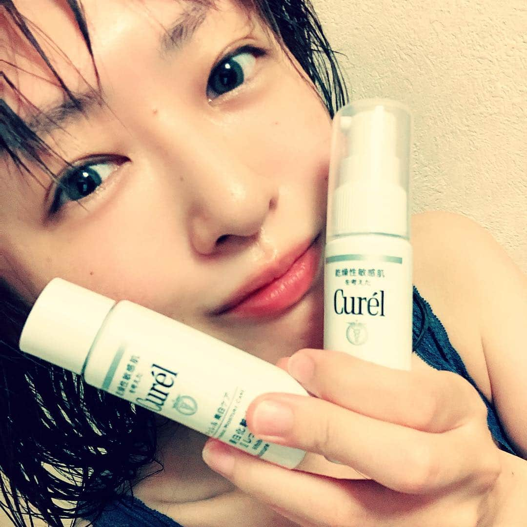 脇田唯さんのインスタグラム写真 - (脇田唯Instagram)「💄 ゾンビメイクのあとも安心（笑）  キュレル！ 今は夏なので 美白の小さいボトルの使ってます✨ 肌トラブルなし！ 敏感肌の味方です  #キュレル  #キュレル美白ケア  #敏感肌スキンケア  #花王  #脇田唯」8月12日 14時40分 - post_yui