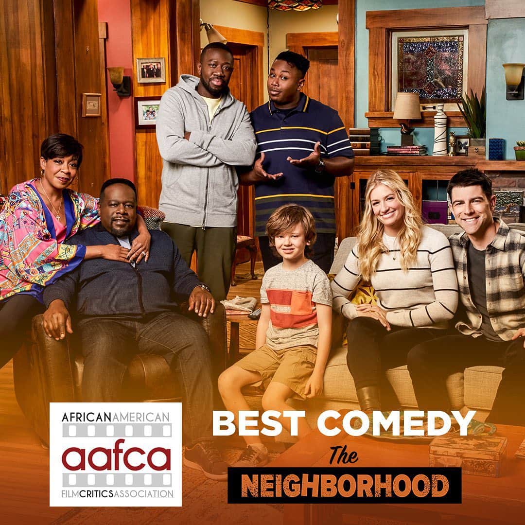 CBSさんのインスタグラム写真 - (CBSInstagram)「Congratulations to @theneighborhood on being recognized as the best comedy by @theaafca and #CBS receiving the inclusion award! #aafca #aafca360」8月12日 15時05分 - cbstv