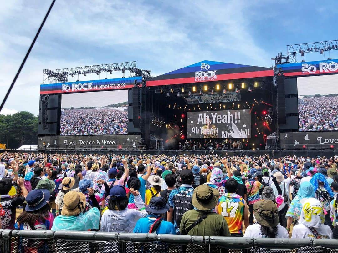 スキマスイッチさんのインスタグラム写真 - (スキマスイッチInstagram)「スキマスイッチ 初！GRASS STAG！出演してきました！！﻿ 「rockin’on presents ROCK IN JAPAN FESTIVAL 2019」﻿ ﻿ ご覧いただいた皆さん！ありがとうございました‼︎‼︎ ﻿ ﻿ 【セットリスト！】﻿ 奏（かなで）﻿ ゴールデンタイムラバー﻿ ガラナ﻿ 青春﻿ 未来花 for Anniversary﻿ ミスターカイト﻿ Ah Yeah!!﻿ 全力少年﻿ ﻿ #スキマスイッチ #スキマ #大橋卓弥 #常田真太郎 #青春 #東京 #糸 #メトロノーツ #ロッキン #RIJF19 #GRASS  STAGE #初のGRASSSTAGE！ #RIJF19 #ロッキン」8月12日 16時02分 - sukimaswitch_official