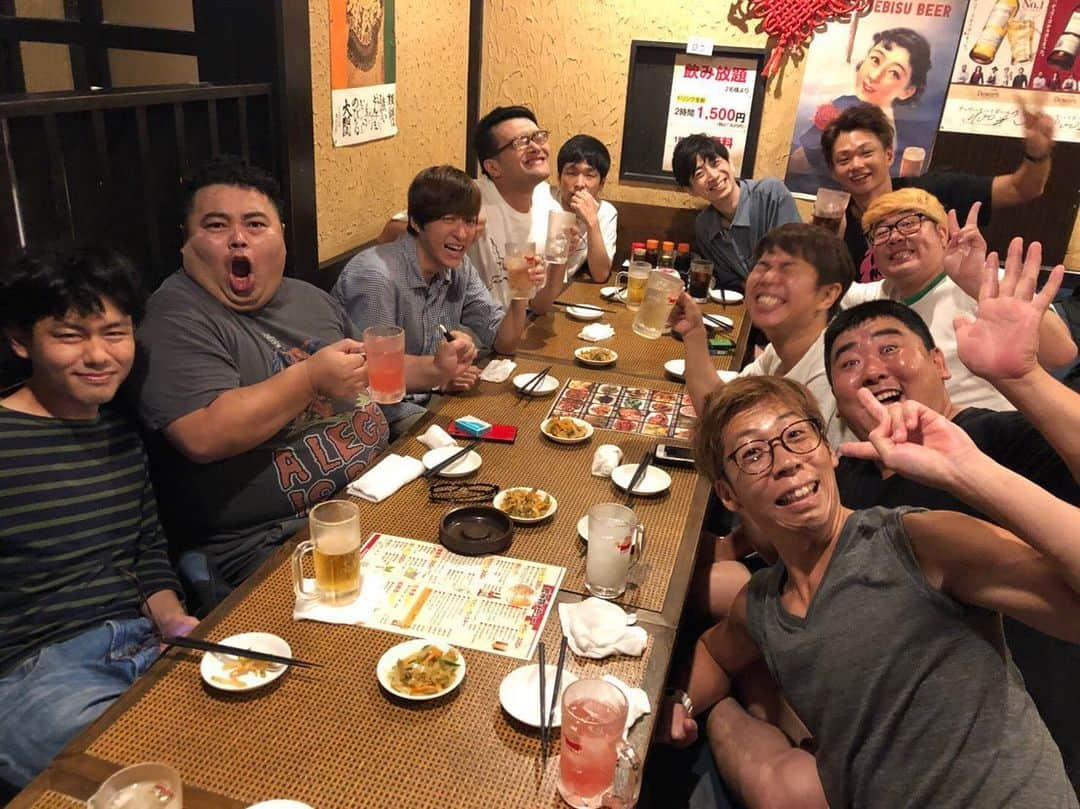 長友光弘さんのインスタグラム写真 - (長友光弘Instagram)「響の単独ライブ発表会  ありがとうございました！！ また次回もよろしくお願いしまーす✌️」8月12日 16時20分 - hibikinagatomo