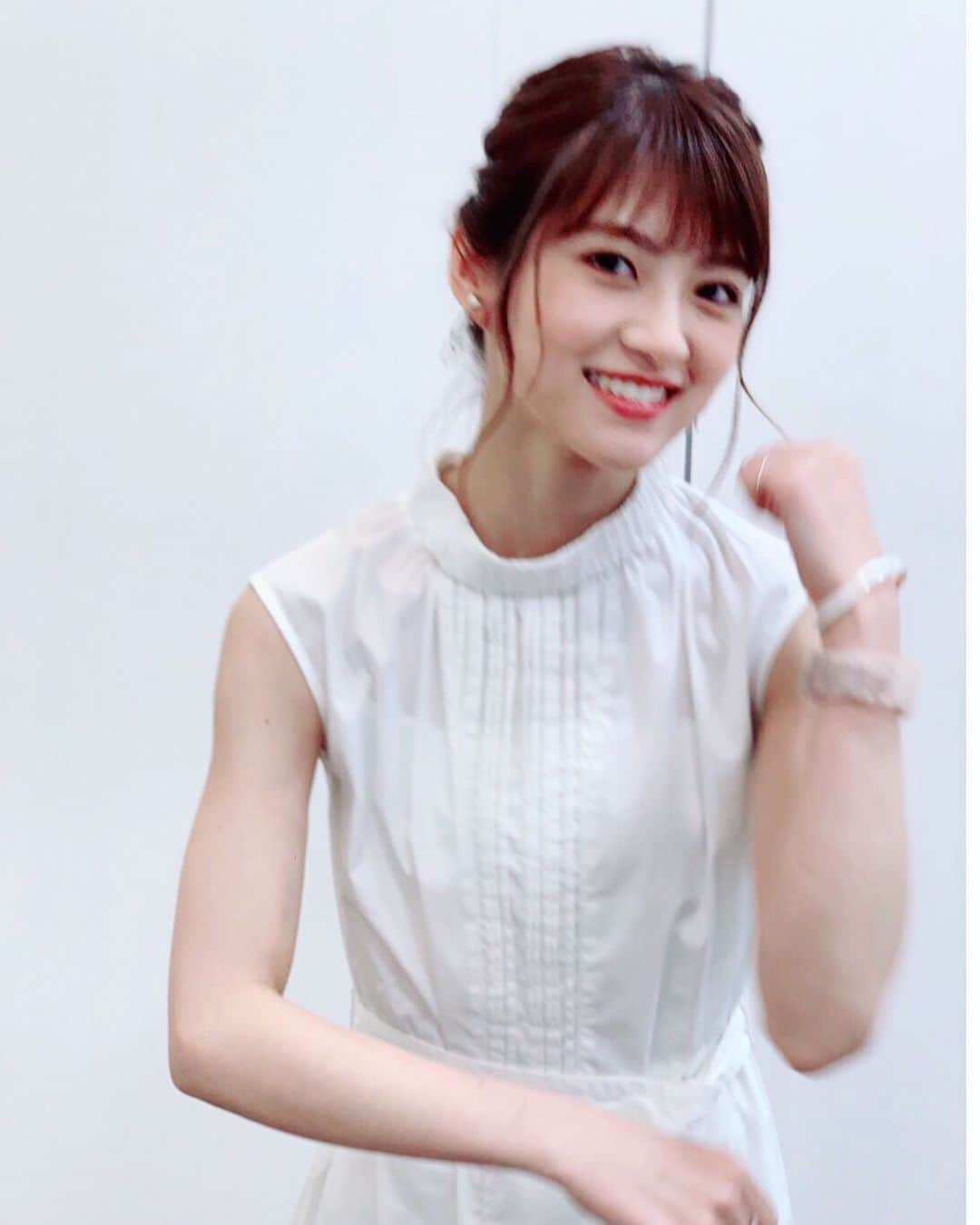 若月佑美さんのインスタグラム写真 - (若月佑美Instagram)「. White color . #若月佑美」8月12日 16時44分 - yumi_wakatsuki_official