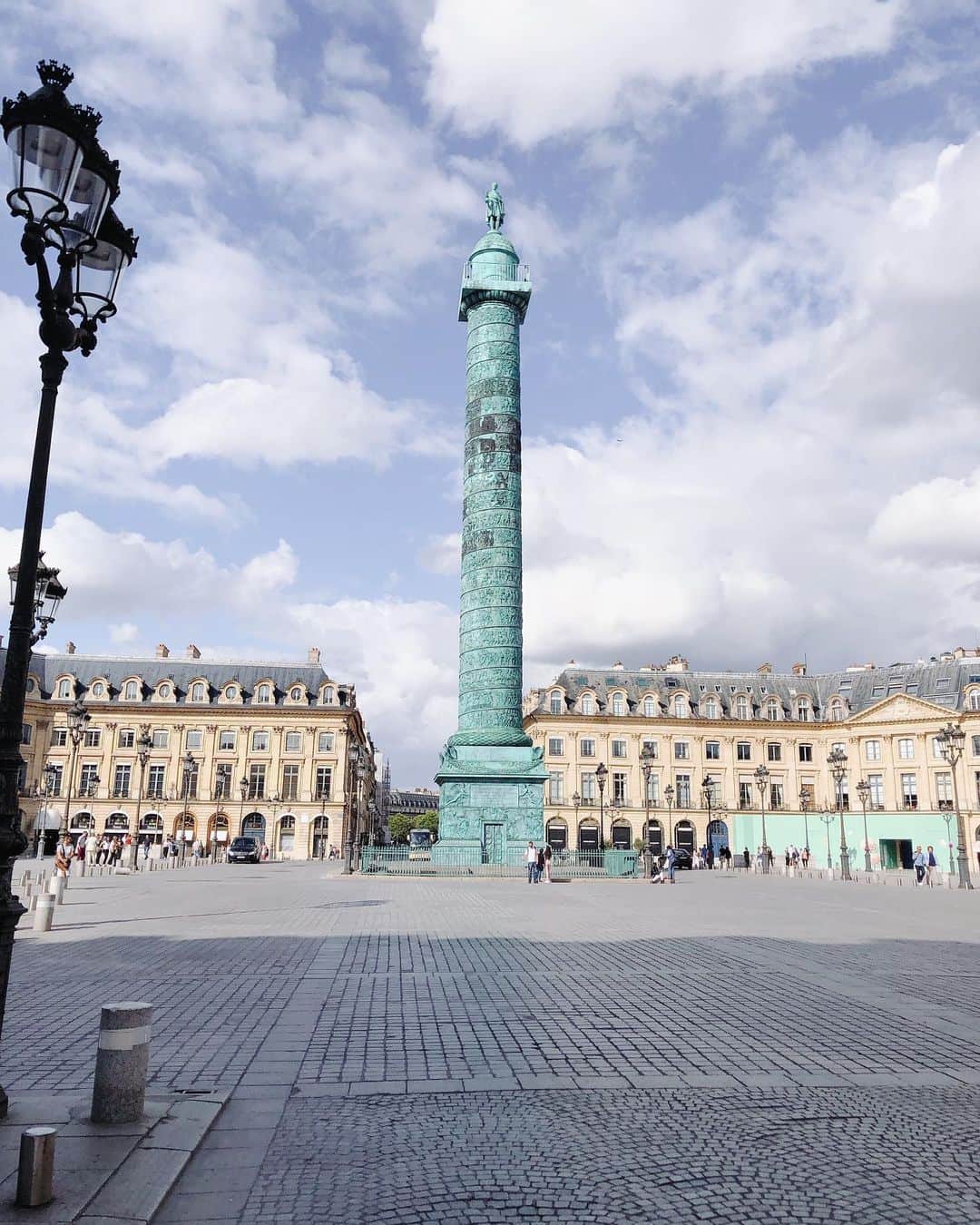 植田早紀さんのインスタグラム写真 - (植田早紀Instagram)「Memorial of space Vendôme♥︎ I want to come back in next year◡̈♥︎ ・ ・ ・#paris #placevendome」8月12日 17時10分 - sakipersil