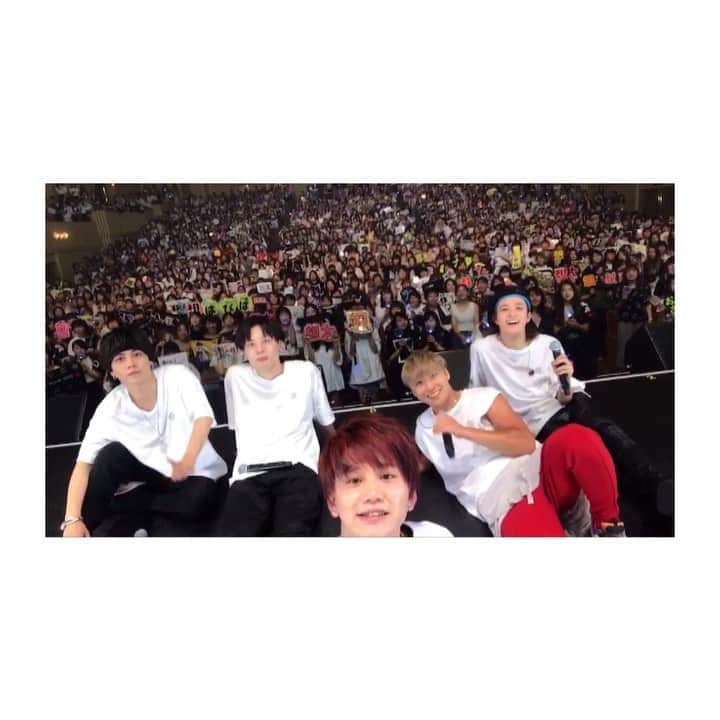 のインスタグラム：「千葉公演2日目‼︎ ありがとうございました🍐🥜 #da_ice #besttour  #千葉」