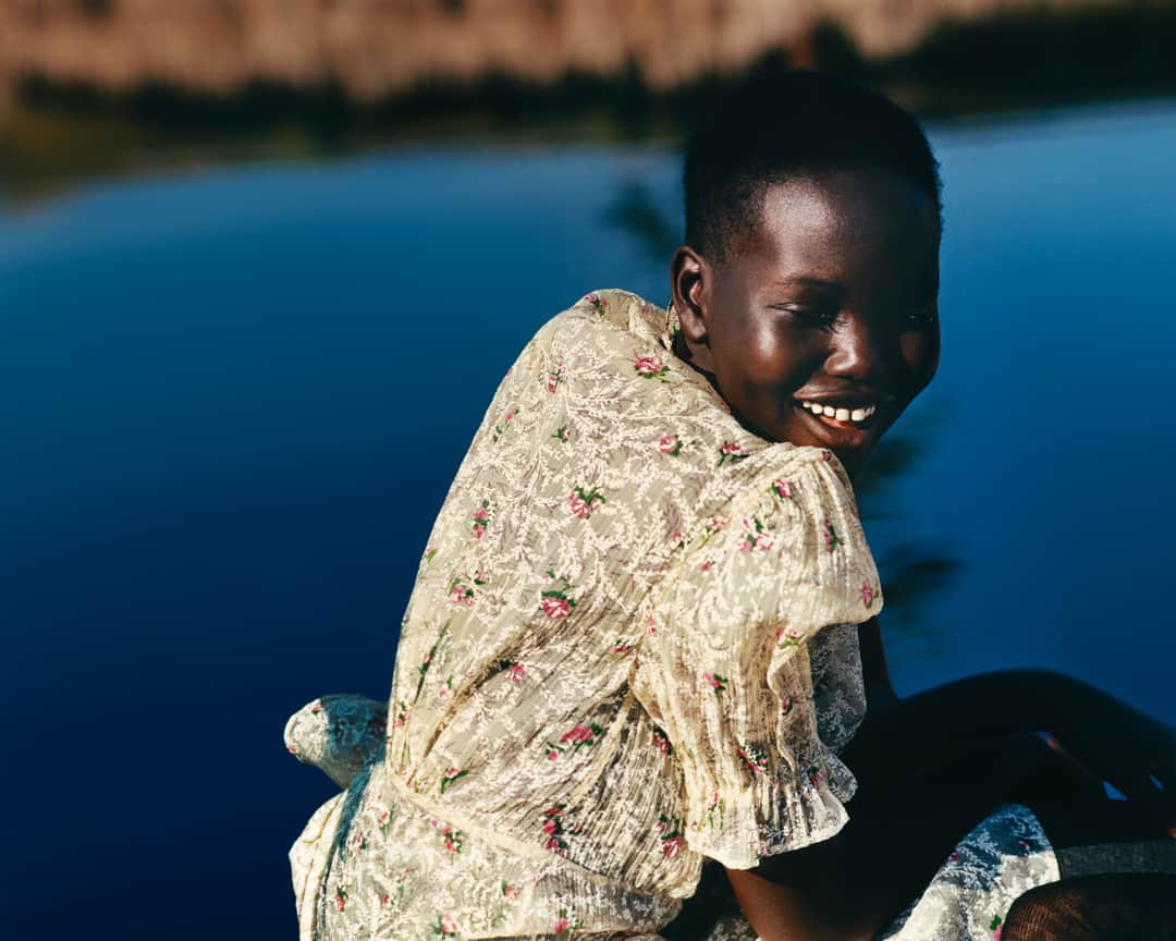 Miu Miuさんのインスタグラム写真 - (Miu MiuInstagram)「A sense of adventure and freedom.  @AdutAkech captured by @EddieWrey for the new #MiuMiuFW19 advertising campaign.  Art Directed & Styled by @KEGrand.」8月12日 18時30分 - miumiu