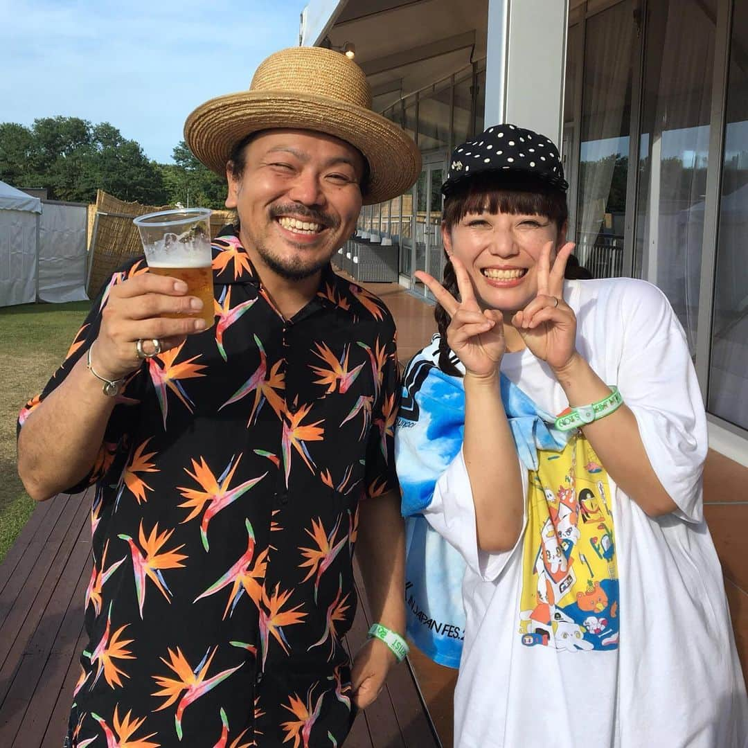 ファンファンさんのインスタグラム写真 - (ファンファンInstagram)「20190812 シーサーさんと会えた✌️🎺🎺✌️ #dobelman #mongol800」8月12日 18時31分 - fafafafafanfan