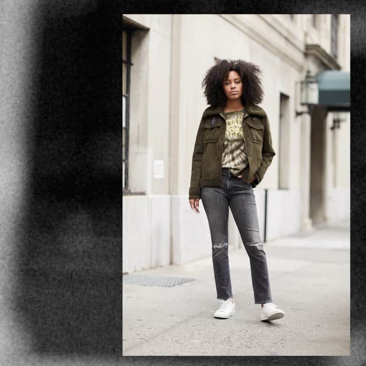 Saks Fifth Avenueのインスタグラム：「@jbrandjeans, @motherdenim and @ragandbone’s new denim fits and washes are worth getting out of bed for on a Monday morning. Link in bio. #SaksStyle」