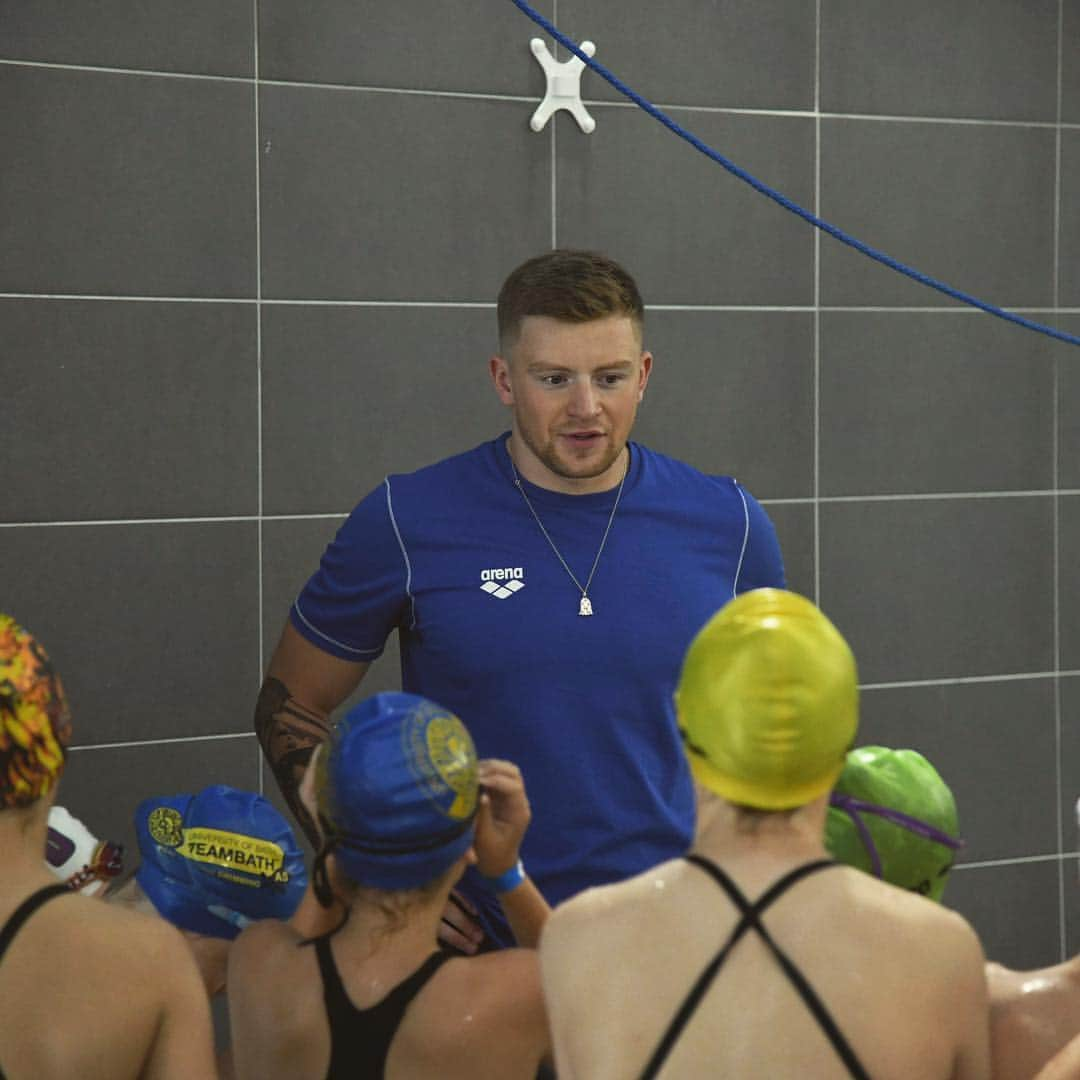 アダム・ピーティさんのインスタグラム写真 - (アダム・ピーティInstagram)「What an amazing day in Bath on the first ever @apraceclinics All 100 swimmers plus parents came with great energy and it’s incredible to have the opportunity to inspire the next generation 🏊🏼‍♂️💨 400 swimmers to go 🙌🏼」8月13日 5時15分 - adam_peaty