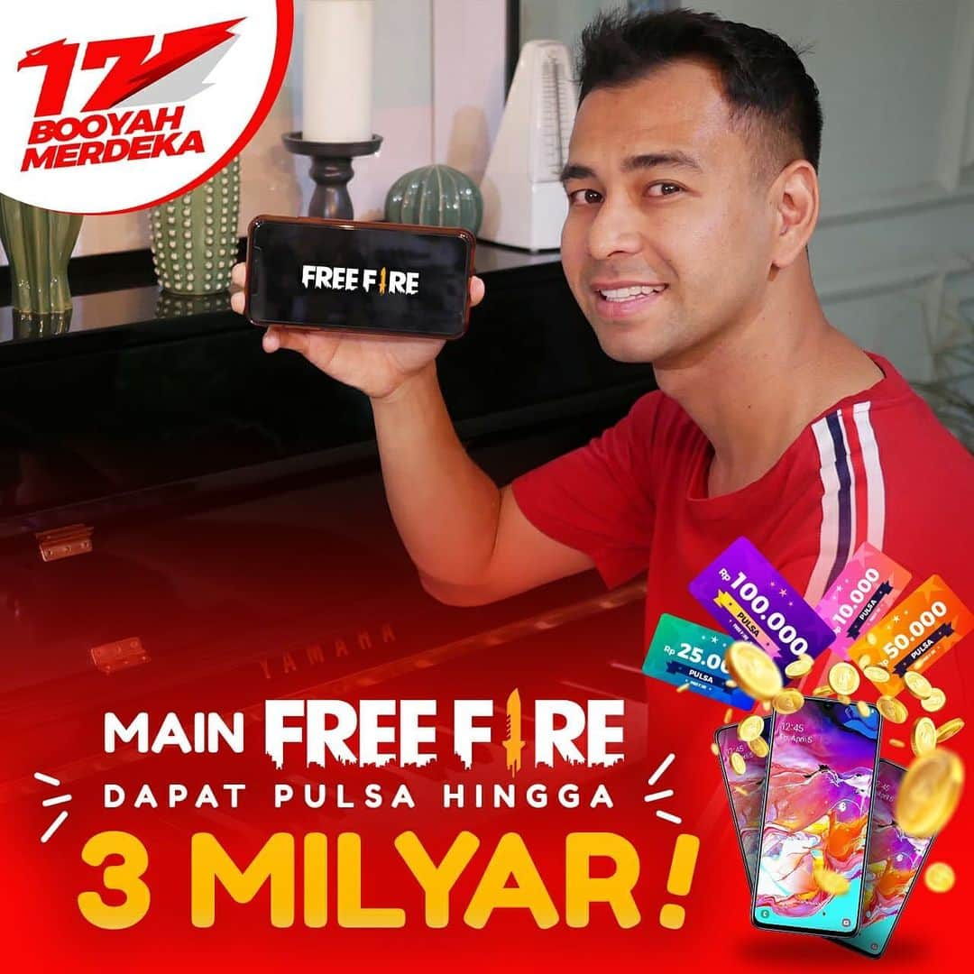 Raffi Ahmadさんのインスタグラム写真 - (Raffi AhmadInstagram)「Guysss Ayo Rayain kemerdekaan dengan Main Free Fire! Gamenya seru abis coy!!! Banyak banget lagi event nya. Cuma Main Free Fire bisa dapet pulsa total hingga 3 Miliar loh. Selain pulsa, lo juga bisa dapetin HP Samsung A7, Bundle Permanen, dan banyak hadiah lainnya!  Buruan download game Free Fire dan menangkan semua hadiahnya. Download di sini: http://bit.ly/ffgarena Jangan lupa komen ID kamu ya, biar kita Main dan Booyah BARENG! #booyahmerdeka #freefire #pulsagratis」8月12日 21時04分 - raffinagita1717