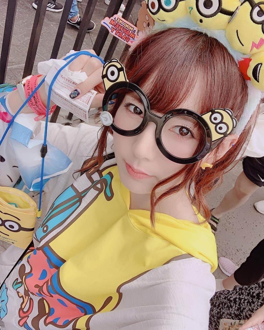 波多野結衣さんのインスタグラム写真 - (波多野結衣Instagram)「ユニバ楽しかった🥳 声をかけてくれた皆さんありがとうございました★ お写真撮れなくてごめんね😢 . . #usj #ミニオン #楽しかった #大阪 #ジュラシックパークでびしょびしょ #大阪また住みたい #波多野結衣」8月12日 21時08分 - hatachan524