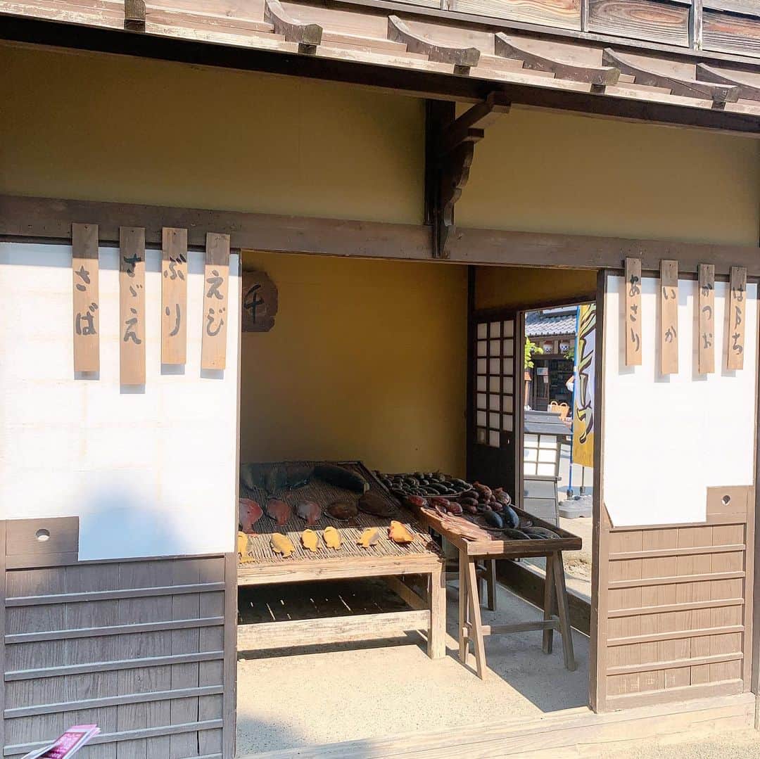 愛白もあさんのインスタグラム写真 - (愛白もあInstagram)「とある日の京都。 ゆいちゃん(#結乃かなり )とあっきょん(#亜聖樹 )と3人旅。 暑かったーー。 楽しかったーー‼︎ #京都  #桂川  #初めて の #東映太秦映画村  #お馬さん も暑そう #7枚 目の写真の私 #忍び みたい」8月12日 21時09分 - aishiro_moa