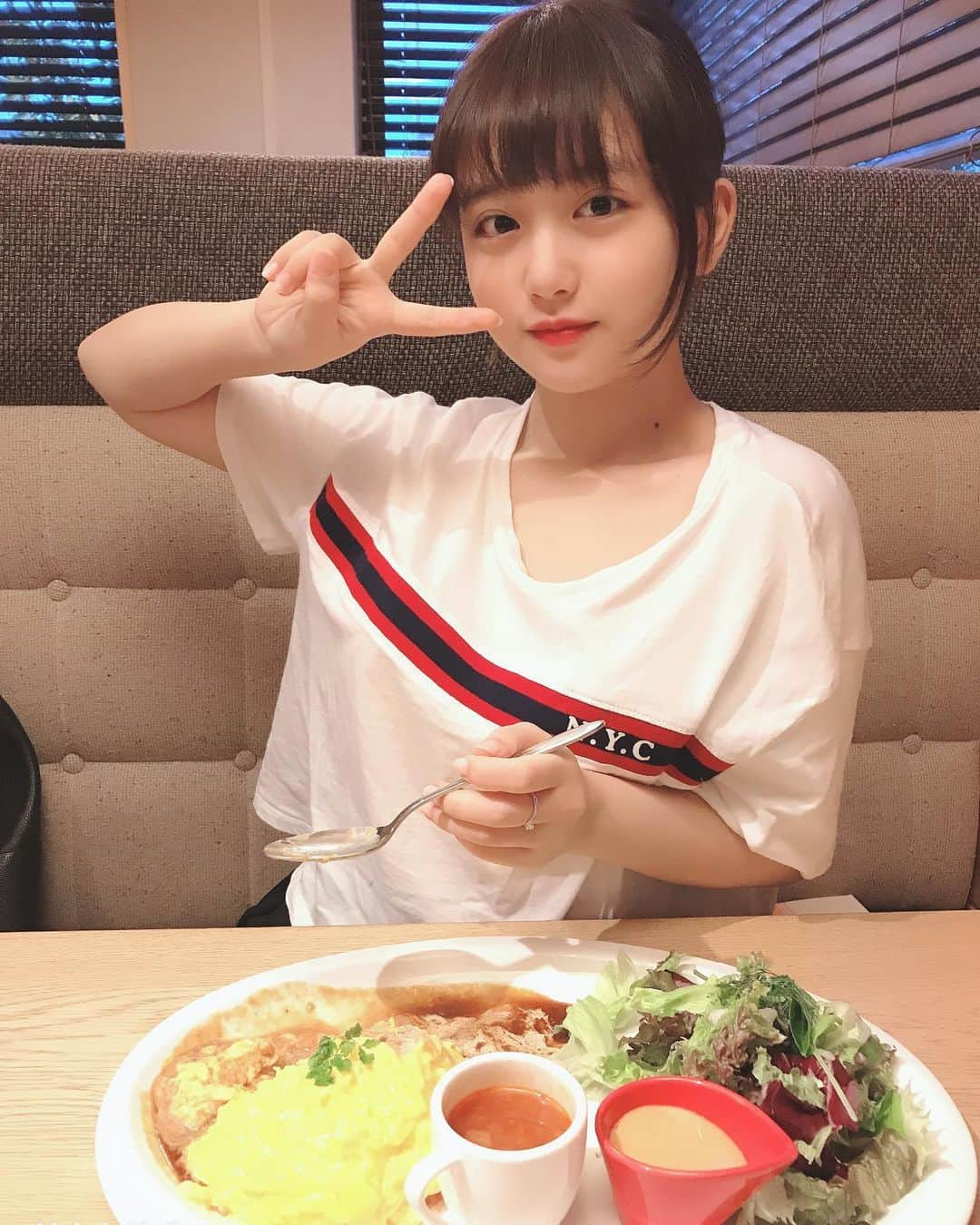 渡辺優奈さんのインスタグラム写真 - (渡辺優奈Instagram)「ぴーす✌︎」8月12日 21時21分 - una__0106_