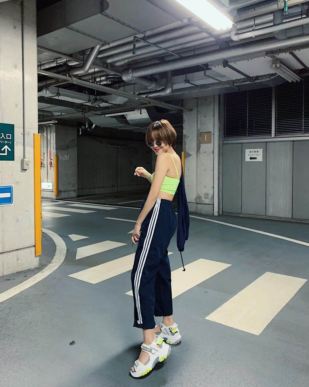 森暖奈さんのインスタグラム写真 - (森暖奈Instagram)「ひーーーさしぶりにパンツ履けて嬉しすぎる🥺全身新しいの💚」8月12日 22時21分 - moriharuna71