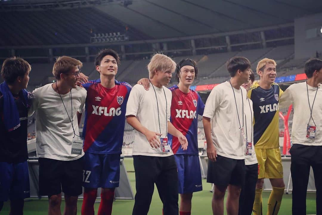 FC東京オフィシャルグッズさんのインスタグラム写真 - (FC東京オフィシャルグッズInstagram)「. vs #ベガルタ仙台 最高の空間で感じた最高の一体感。 @fctokyoofficial  #FC東京 #fctokyo #tokyo」8月12日 22時38分 - fctokyoofficial