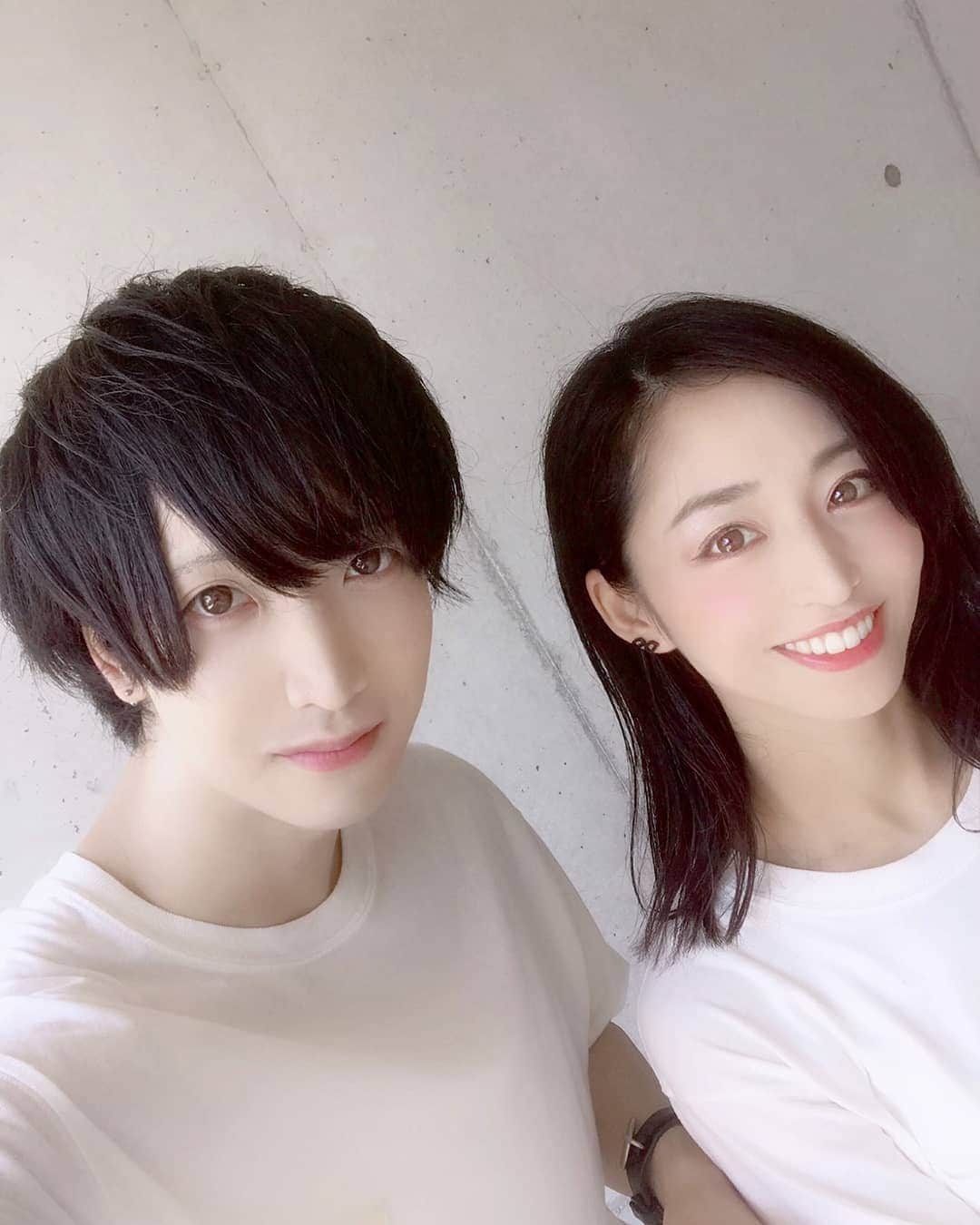のインスタグラム：「Happy Birthday bro!! #happy #birthday #august12  #sisterandbrother #siblings」