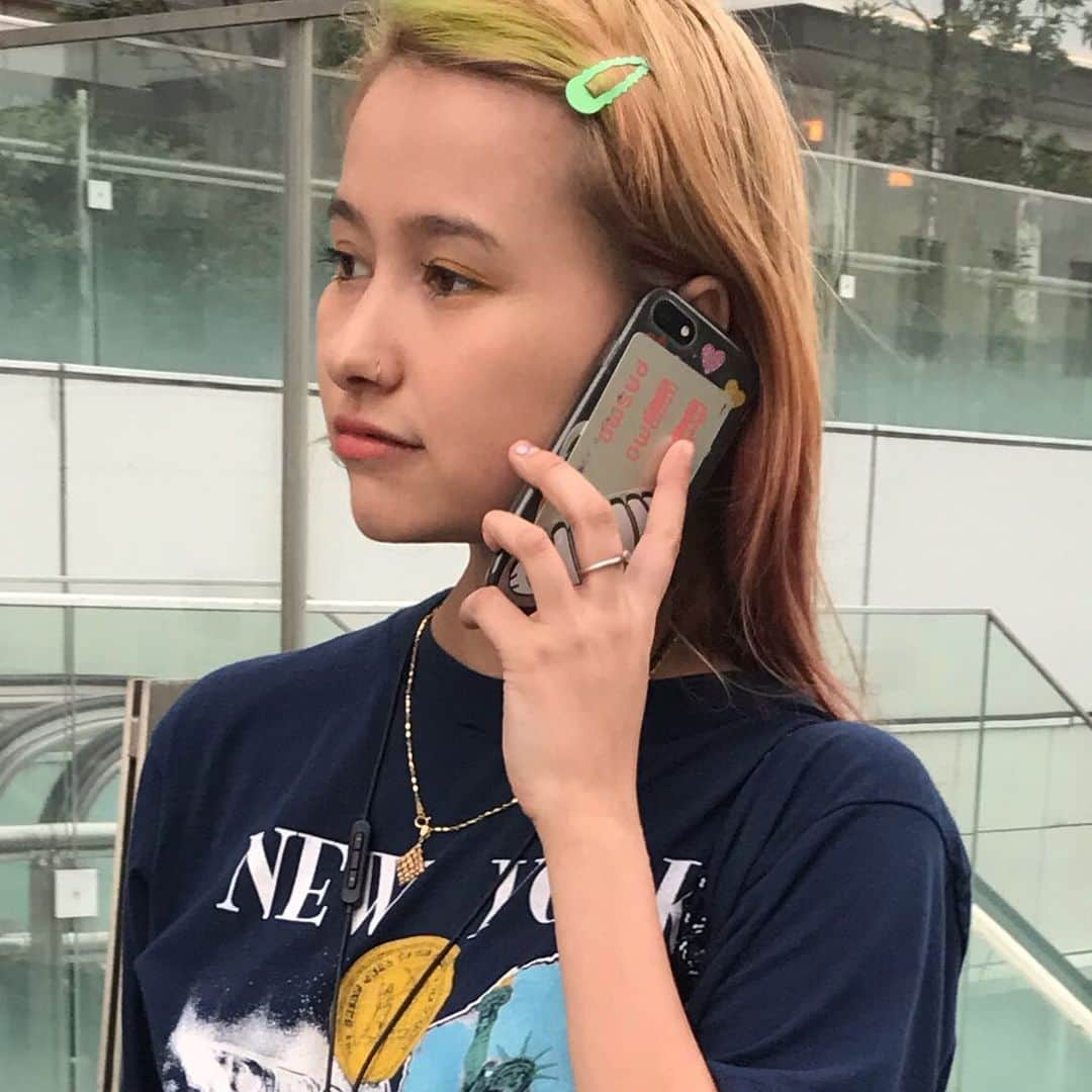 ギーセン珠理さんのインスタグラム写真 - (ギーセン珠理Instagram)「I’m calling the police」8月12日 23時20分 - juliegiesen