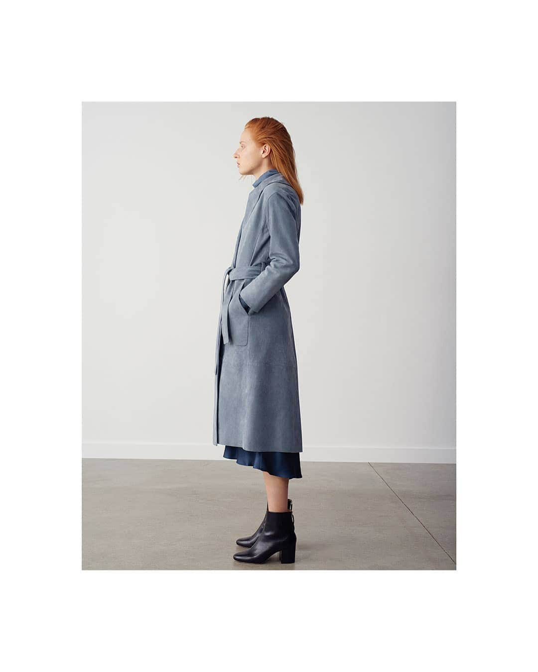 ニコルファリのインスタグラム：「AUTUMN WINTER 19 With emphasis on elegant nonchalance, our AW19 collection introduces a touch of 70’s edge.  #NicoleFarhi #AW19」