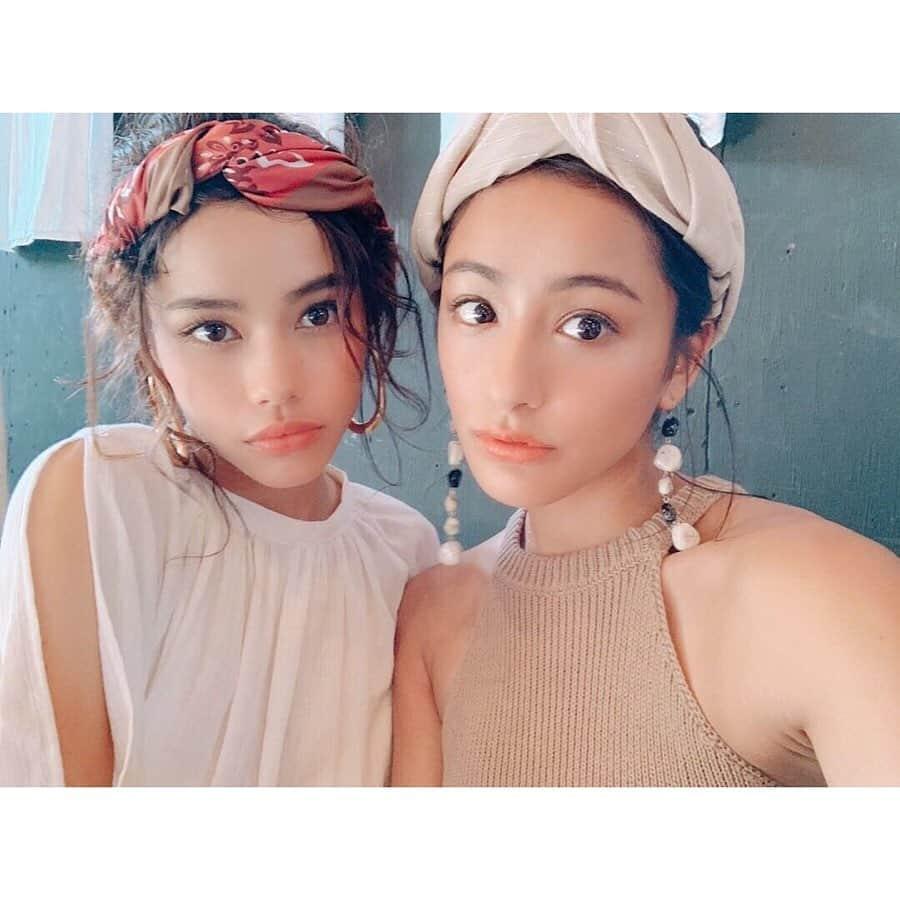 佐原モニカさんのインスタグラム写真 - (佐原モニカInstagram)「TGC Beach 2019✨ 三浦海岸でのOTODAMA  Sea Studio とTGC がプロデュースしたガールズ・ビーチフェス！ ライブミュージックで 一緒に歌わせて頂きました🎶🎤 めっちゃ、緊張したけど…生まれて初めての夢のような体験ができて最高にハッピーでした！ 遊びに来てくれたみなさん ‼︎ ありがとうございました😊💕 Great summer!」8月12日 23時51分 - moni_saha