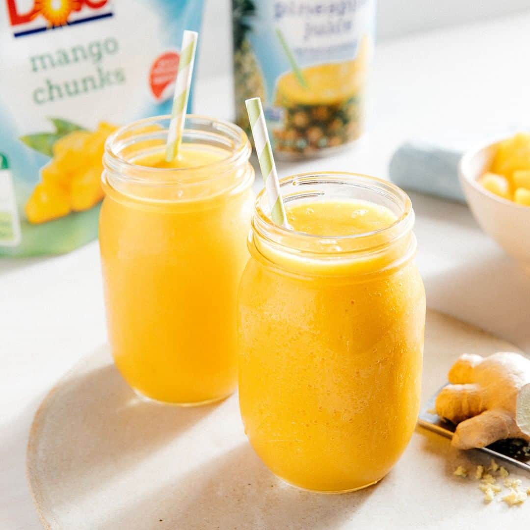 Dole Packaged Foods（ドール）のインスタグラム：「Start your breakfast routine after the ☀️ comes up with our Ginger Mango Smoothie. By tossing in some frozen fruit instead of ice, you’ll have a flavorful #smoothie that's ready in minutes and doesn’t water down! #DoleRecipes」